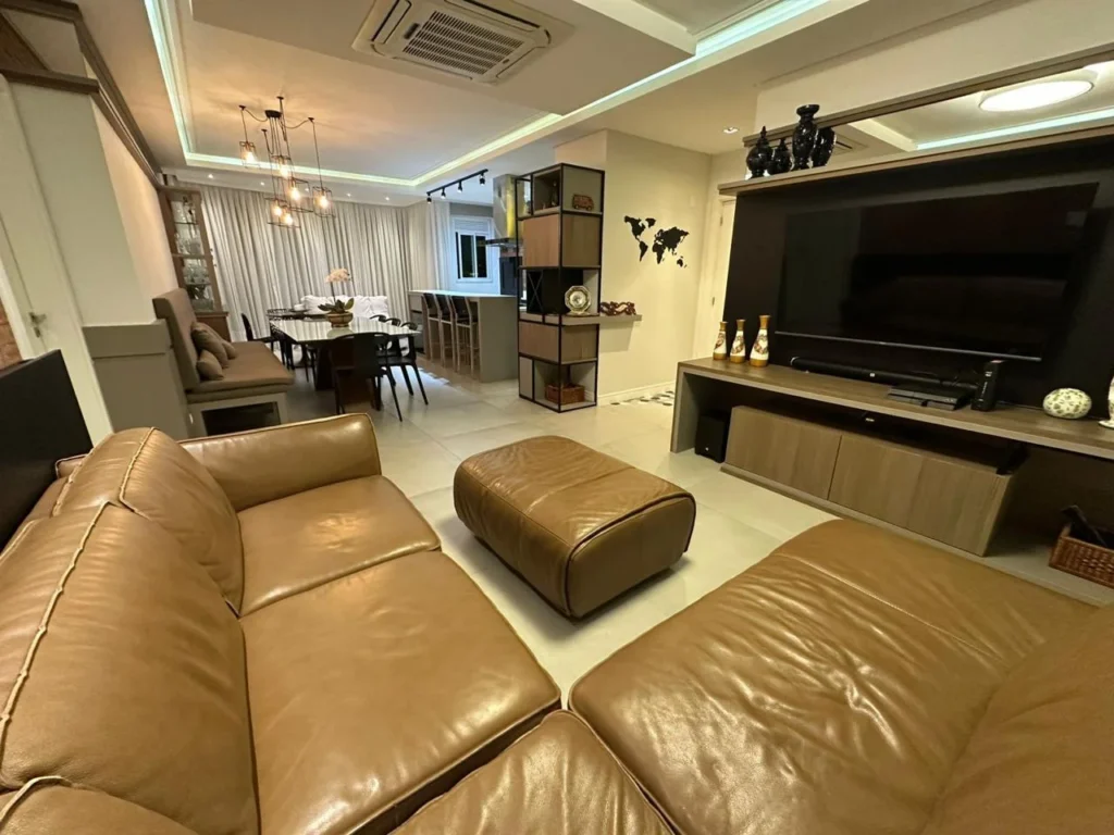 Apartamento em Edifício Torre Esmeralda · Centro, Balneário Camboriú – foto 2