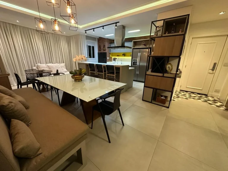 Apartamento em Edifício Torre Esmeralda · Centro, Balneário Camboriú