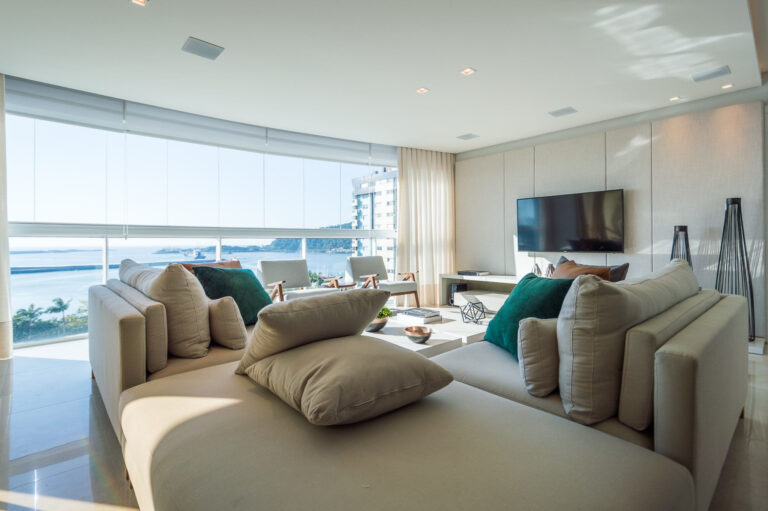Exclusive Residence