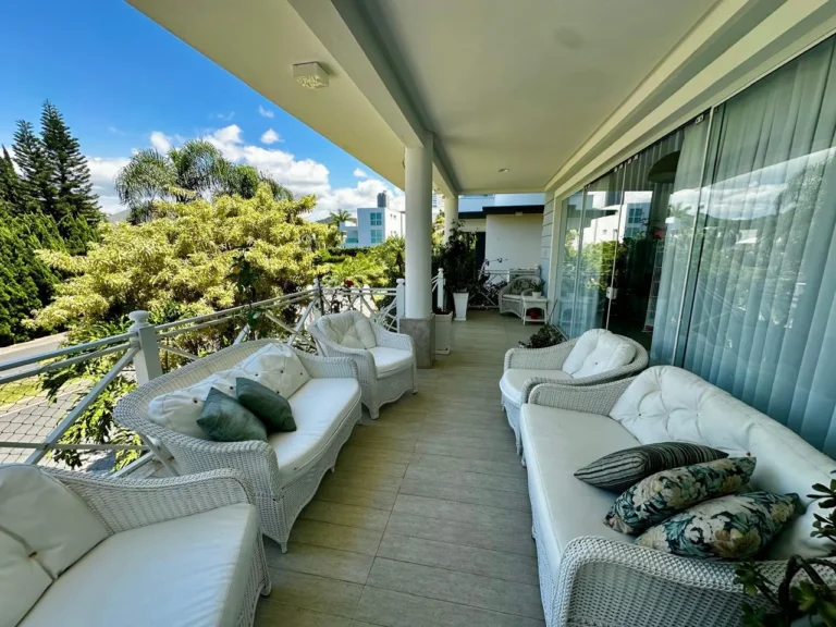 Casa em condomínio em Condominio Porto Riviera Exclusive · Praia Brava, Itajaí