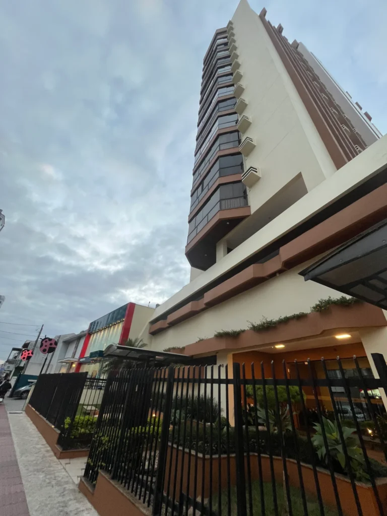 Cobertura em Edifício Dona Armia · Centro, Itajaí